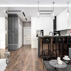 Crystal Luxury Rakowicka 20h شقة كراكوفيا