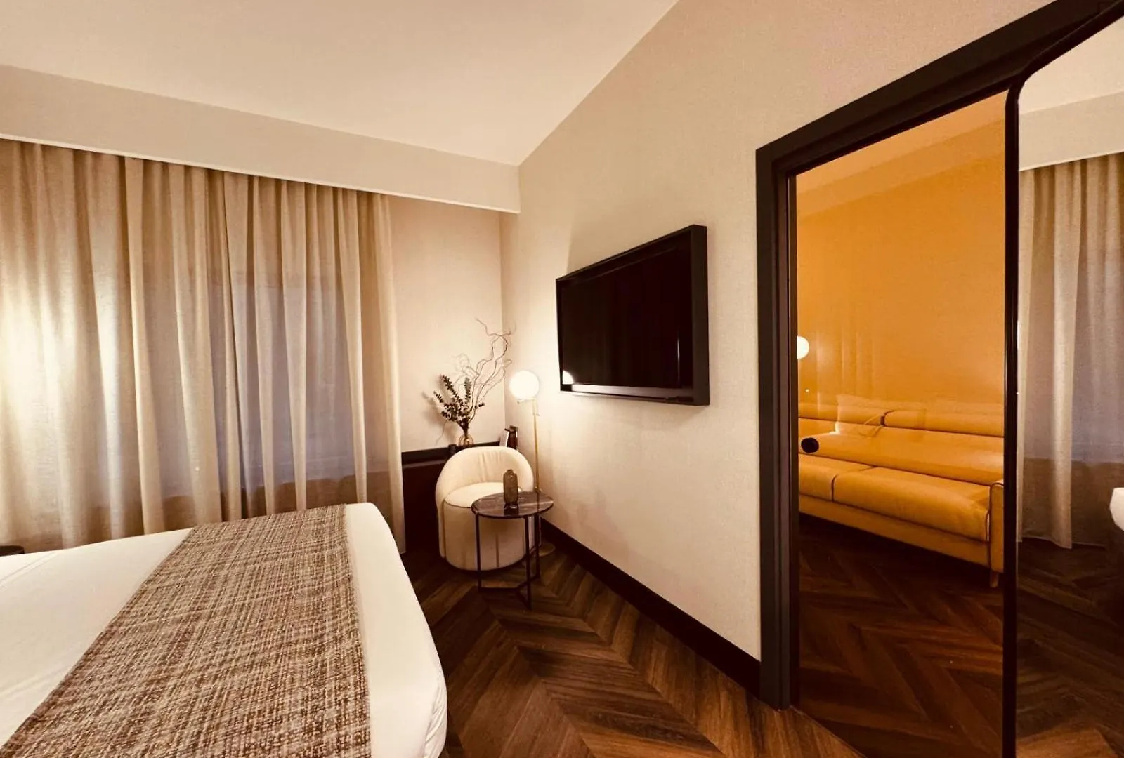 Lumera Stay - Solferino Milan Italy